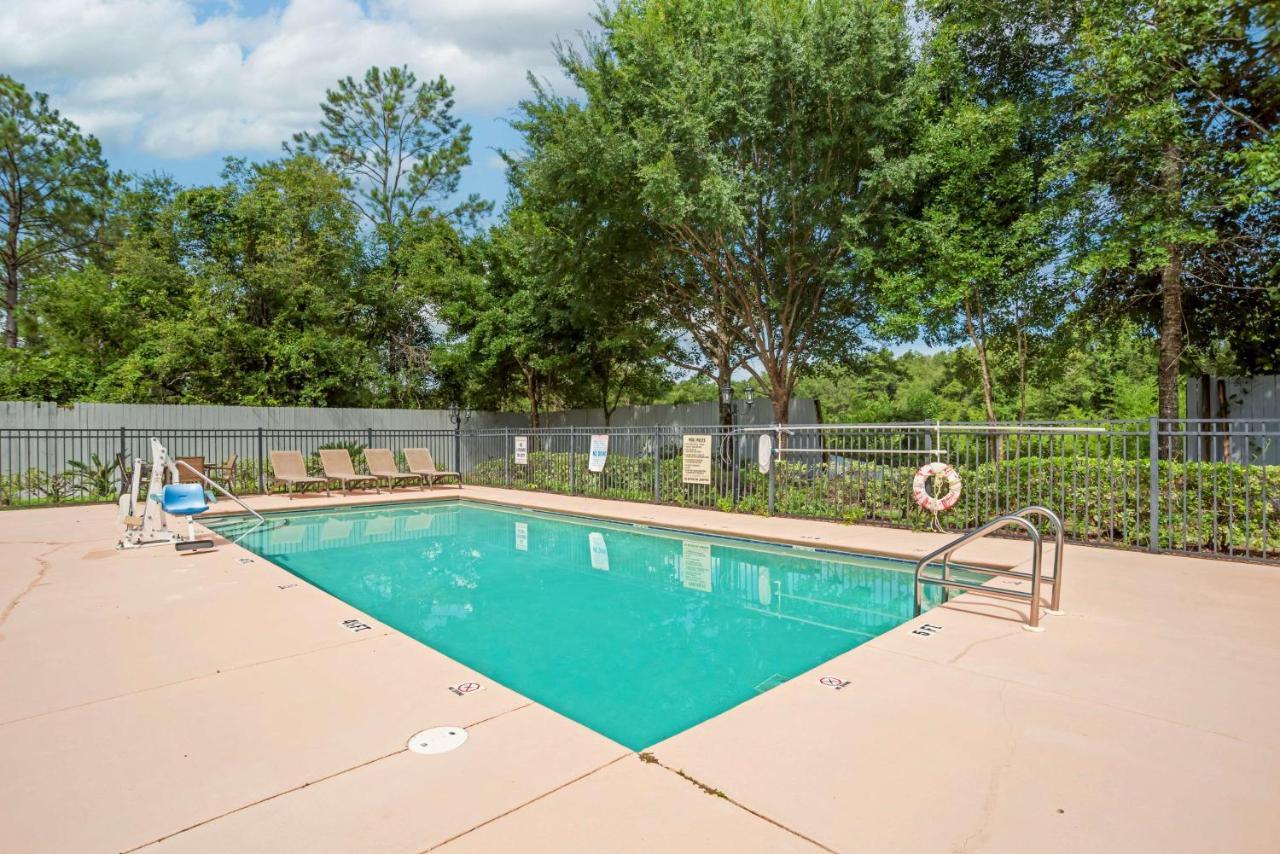 Best Western Wakulla Inn & Suites Crawfordville Exterior photo